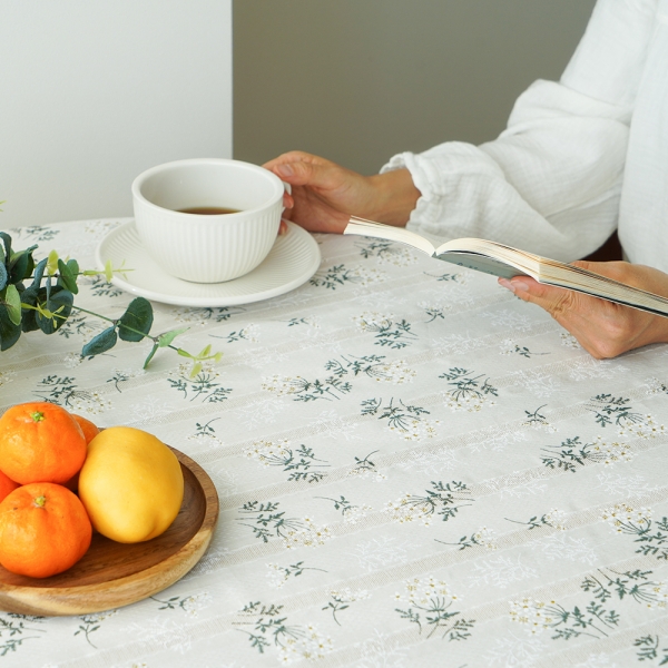 순수 들꽃 테이블보